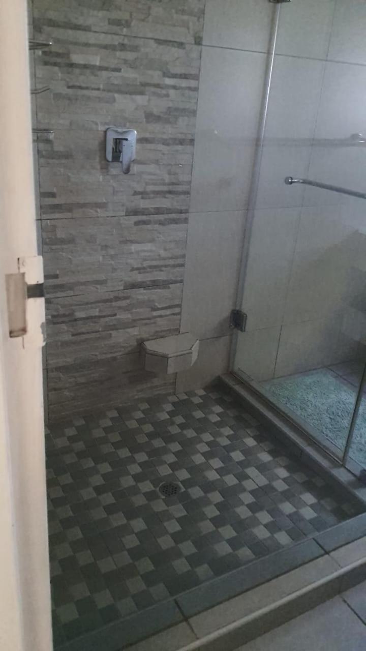 Secret Guest House Питърмарицбург Екстериор снимка